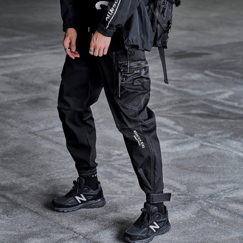 KT Dark Street Cargo Pants